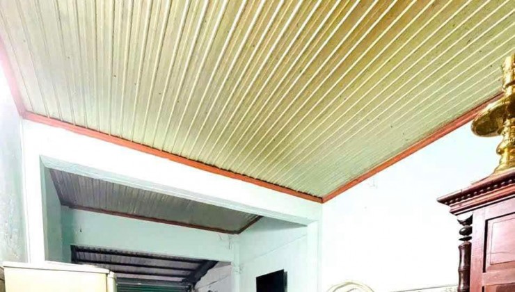 NHÀ MẶT TIỀN ĐƯỜNG NHỰA HUỲNH THỊ MÀI - GẦN CHỢ NHỎ TÂN HIỆP - VỪA Ở VỪA KINH DOANH. Chỉ 3,25 tỷ.